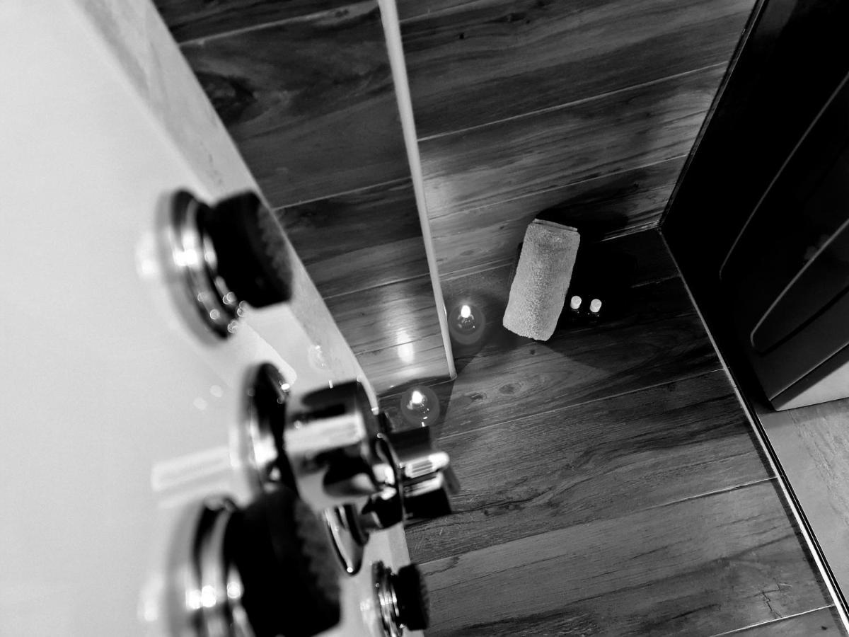Luxury Home Spáta Extérieur photo